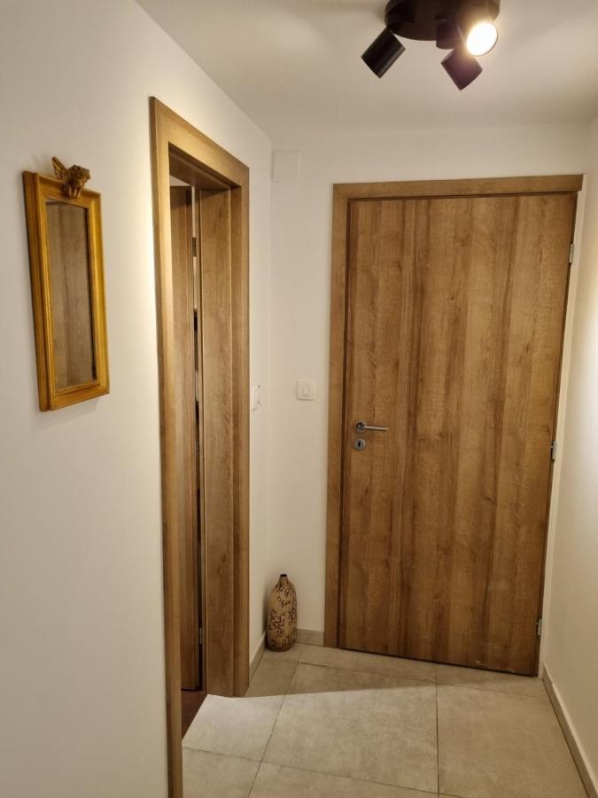 Apartament Apartman Ivano Cres Zewnętrze zdjęcie