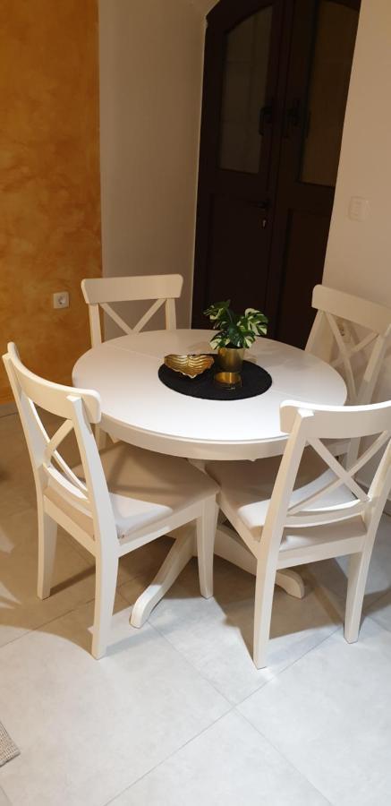 Apartament Apartman Ivano Cres Zewnętrze zdjęcie