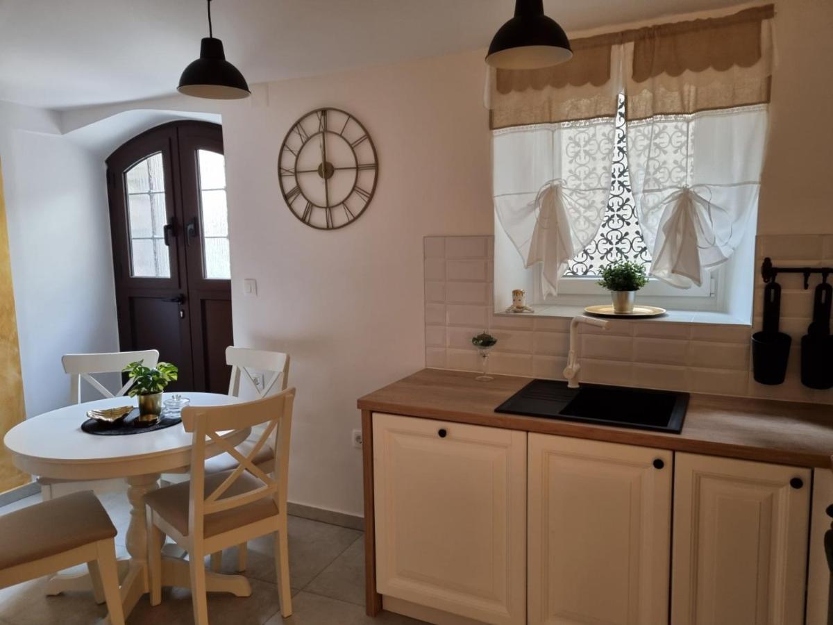 Apartament Apartman Ivano Cres Zewnętrze zdjęcie