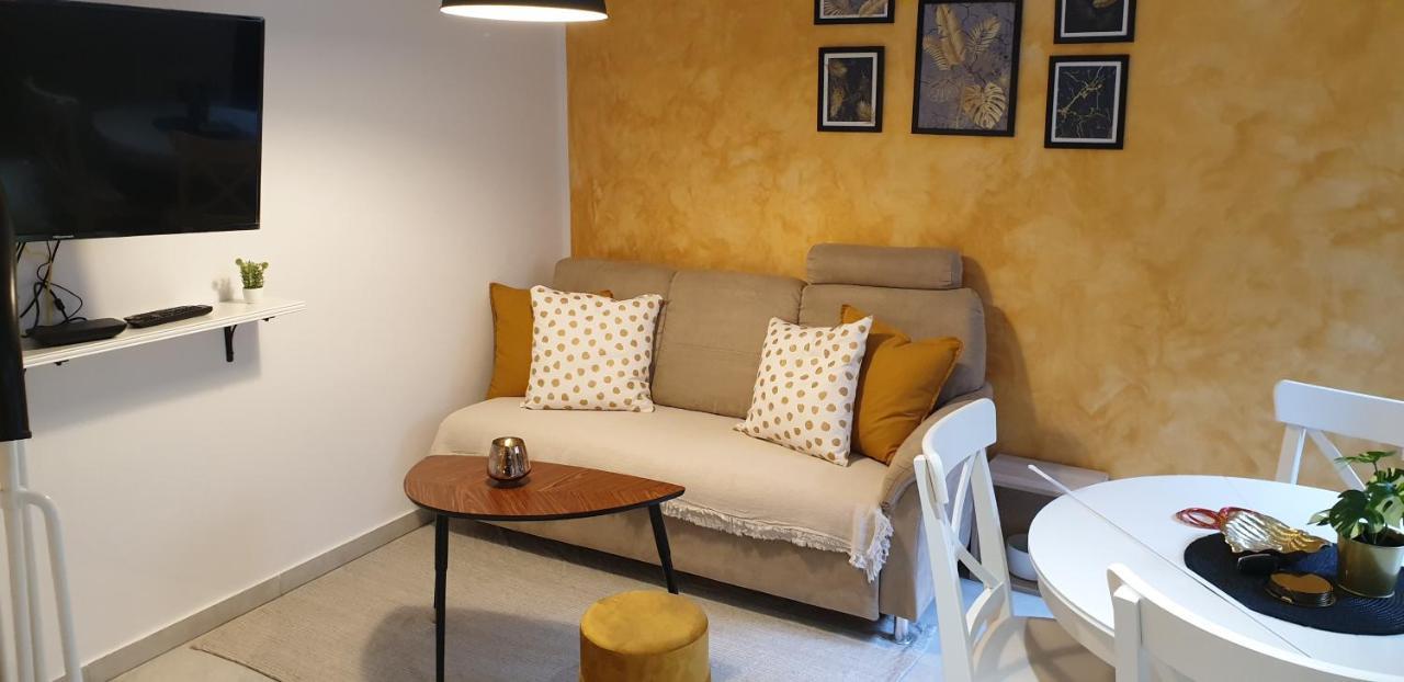Apartament Apartman Ivano Cres Zewnętrze zdjęcie